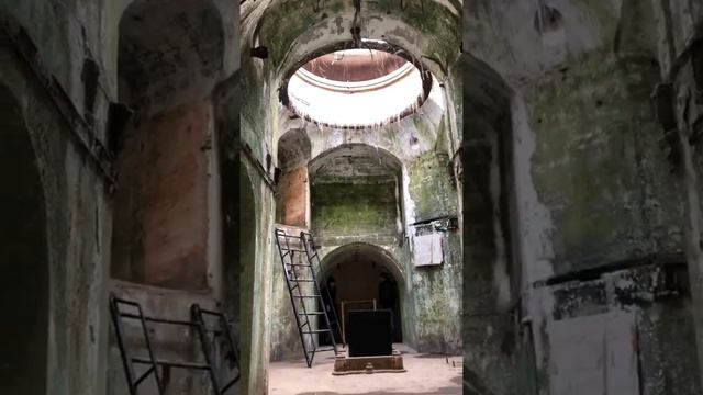 Прогулка по катакомбам Форта Риф в Кронштадте. смотреть онлайн