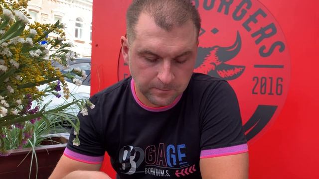 BEEFY BURGERS самые большие бургеры смотреть онлайн