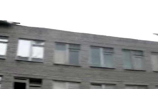 в 8 школе снесло крышу смотреть онлайн