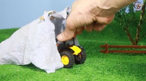 Мультик про Машинки. Синий Трактор, Полицейская Машина и Монстр Трак. Манкиту