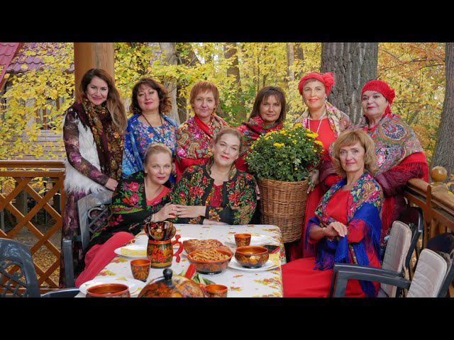 Наталья Купина анс."Белая голубка"  "На деревне тихо" муз. Валерия Сёмина сл. Станислава Лисейчева.