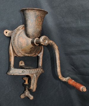 РЕСТАВРАЦИЯ СТАРОЙ ПОПКОРНИЦЫ