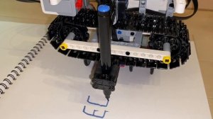 PRINTER ROBOT. LEGO MINDSTORMS EV3