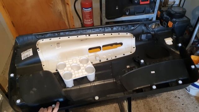 how to fix door panel in Peugeot 207 смотреть онлайн