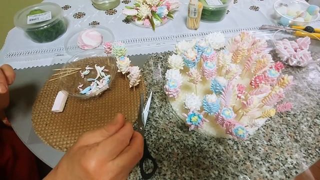 цветы из маршмеллоу. Без крема и мастики...маленький букет!