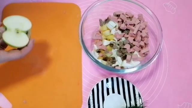 Очень вкусный Волшебный салат смотреть онлайн