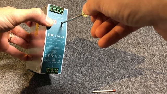 EDR-120-24 Mean Well Zdroj na DIN 120W 24V смотреть онлайн