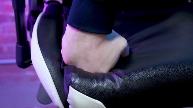 Кресло для самых больших. Обзор игрового кресла Dxracer Sentinel OH/SJ00/NW