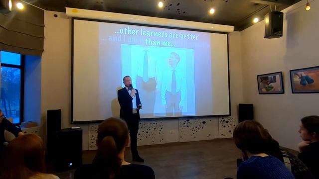 Pavel Molchansky. Top 10 mistakes while learning English. Печа-куча in English ӏ 24 февраля 2019 смотреть онлайн