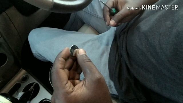 HOW TO REPLACE TATA MANZA CENTRE LOCKING KEY REMOTE BATTERY.MANZA IMMOBILIZER KEY BATTERY CHANGING смотреть онлайн