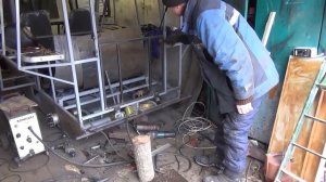 В гости к деду Валентину с подарками