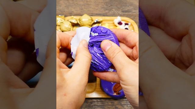 Unboxing Milka Choco Wafer ~ ASMR ~ Oddly Satisfying