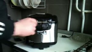 Мультиварка Redmond, перекос крышки.