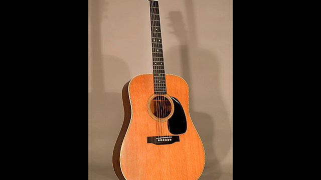 V Starom Parke - в старом парке - Guitar - Shanson - Шансон (Malish) смотреть онлайн