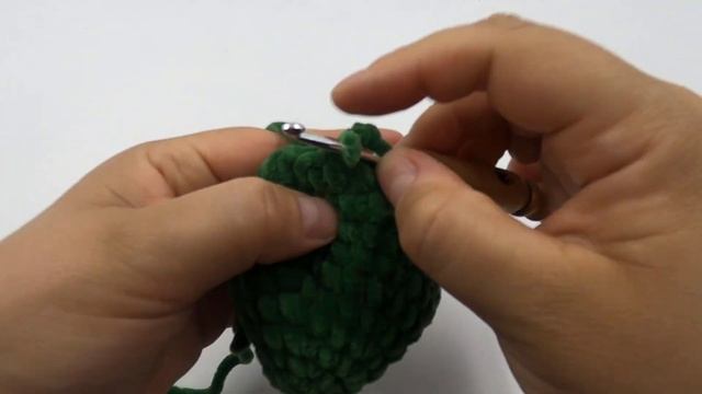 В'язання дракона гачком: секрети покрокового МК 1 /Crocheting a dragon: secrets of a step-by-step M смотреть онлайн