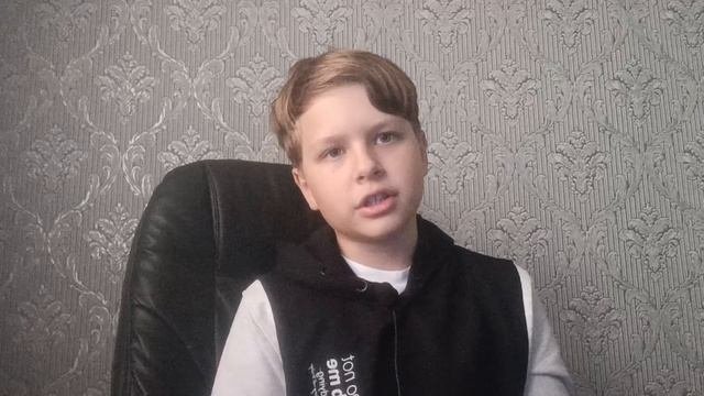 ШКОЛОБЛОГЕРЫ в YouTube