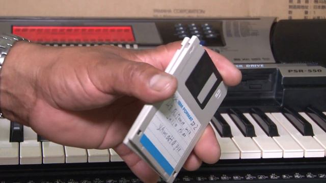 SI tu tienes este teclado Yamaha psr 550 este consejo va para ti смотреть онлайн