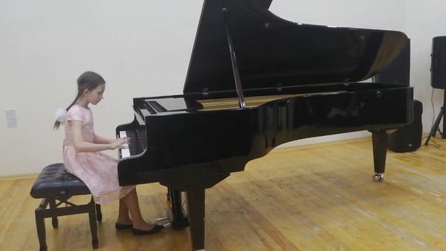 Ю. Виноградов «Татарская народная песня «Апипа». исполняет Пирожкова Алина смотреть онлайн