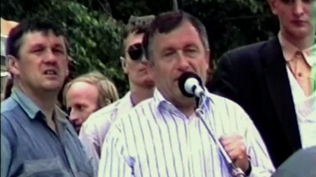 Жириновский, Кашпировский и др. в Угличе. 1994 год (часть1) смотреть онлайн