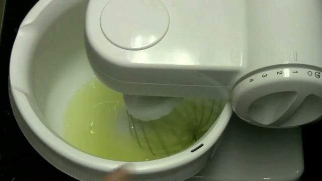 БЕЛКОВЫЙ ЗАВАРНОЙ КРЕМ 100%РЕЗУЛЬТАТ = МОЖЕТ СДЕЛАТЬ ЛЮБОЙ =МОЙ РЕЦЕПТ смотреть онлайн