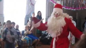 Танец Деда Мороза.