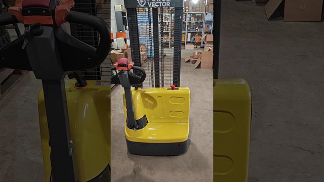 Штабелер FORCE VECTOR CDD12J30 смотреть онлайн