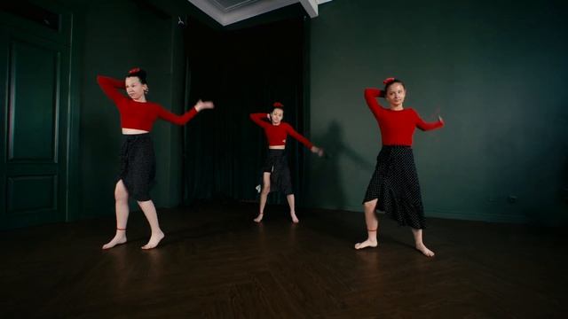 Танец "Кармен"/Waacking/Soul Sistaz Crew смотреть онлайн