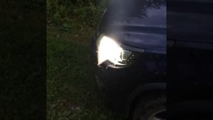 Tiguan Volkswagen Как работает омыватель фар. Slow-motion