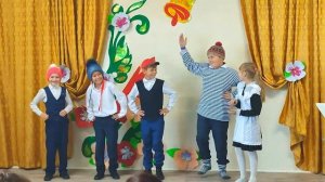 День учителя. 4 класс. Сценка "Серёжа молодец!"