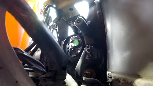 Ford Fusion Head light replacement simple and easy