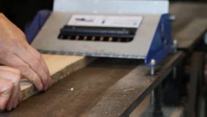 Прижим для деревообрабатывающих станков Белмаш