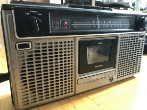Vintage Sanyo M9909  Stereo Cassette Recorder Boombox-ЯПОНИЯ -70 Х.