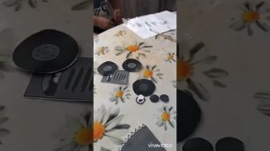 Лев и Трактор из бумаги.