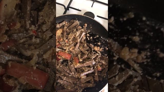 Новинка говяжья печень с яблоками в сметане ❤️❤️❤️первый раз готовлю ?? смотреть онлайн