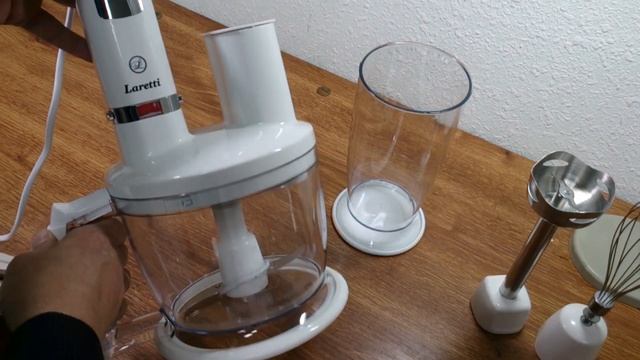 Блендер Laretti LR-7304 смотреть онлайн