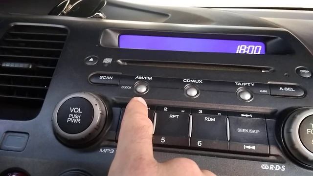 Как подвести часы на Honda Civic 8 смотреть онлайн