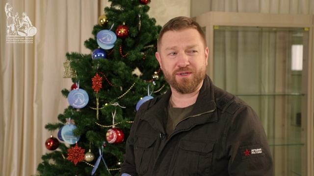 «Елка желаний»: Александр Малькевич дарит новогодние подарки