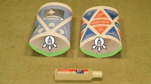 Треугольный пакет молока для фотосессий и видеосъемок.