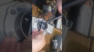 Косяк по расточке поршневой ява 638