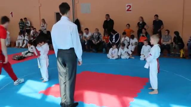 Сумо 2014 -2. Бой первый. смотреть онлайн