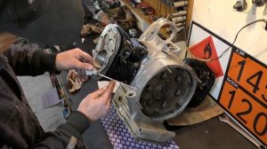 Часть 16.Как проверить давление масла на двигателе мотоцикла  М-72 ,К-750