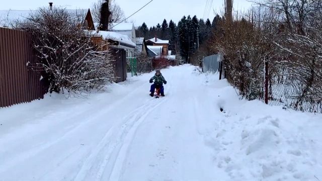 Детский мотоснегокат