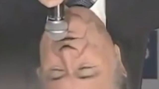 10 САМЫХ ГРЯЗНЫХ ПРЕДМЕТОВ, КОТОРЫХ МЫ КАСАЕМСЯ КАЖДЫЙ ДЕНЬ смотреть онлайн