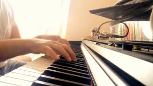 Yann Tiersen - Mother's journey (Piano)