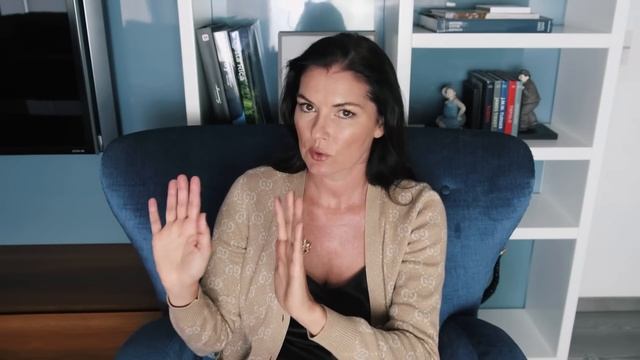 ИНФАНТИЛЬНАЯ ВНЕШНОСТЬ: Как повзрослеть и быть убедительной? смотреть онлайн