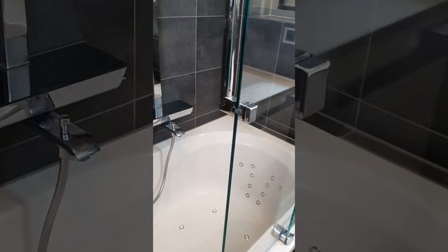 Whirlpool bath смотреть онлайн