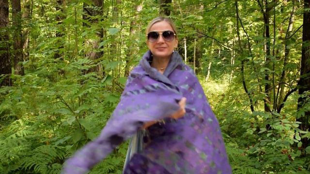 Палантин из шелка и шерсти Лиловый горошек смотреть онлайн