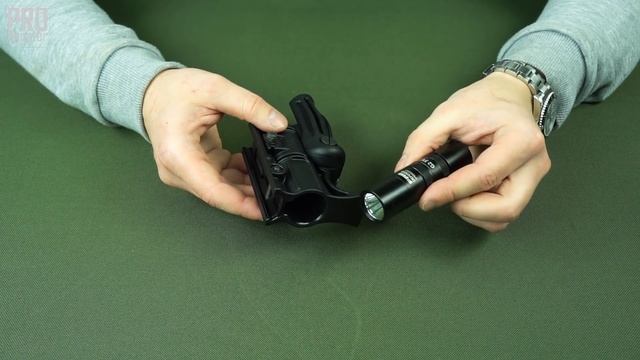 Рукоятка на цевье с подствольным креплением фонаря, FFGS-1, Fab Defense смотреть онлайн