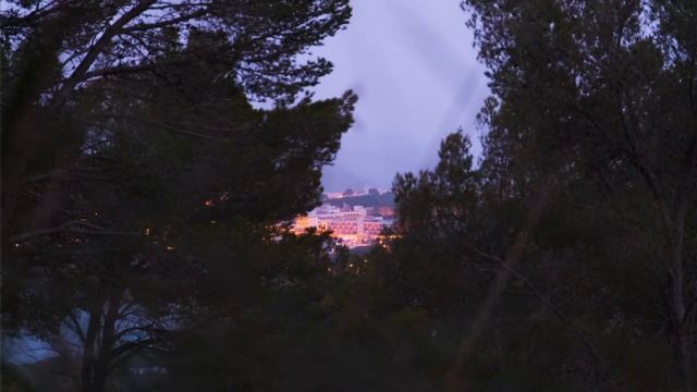 ? НОЧНОЙ ХОРРОР-ШТУРМ БАШНИ СОН-ДЖАУМЕЛЛ. МАЙОРКА смотреть онлайн