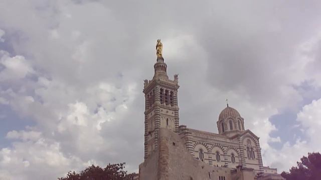 Marseille - Notre-Dame de la Garde смотреть онлайн